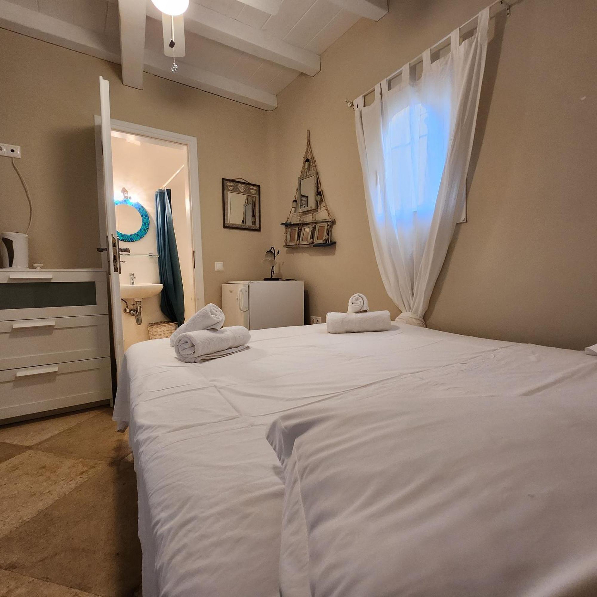 Mykonian Iros Suites & Villas Mykonos Town Экстерьер фото
